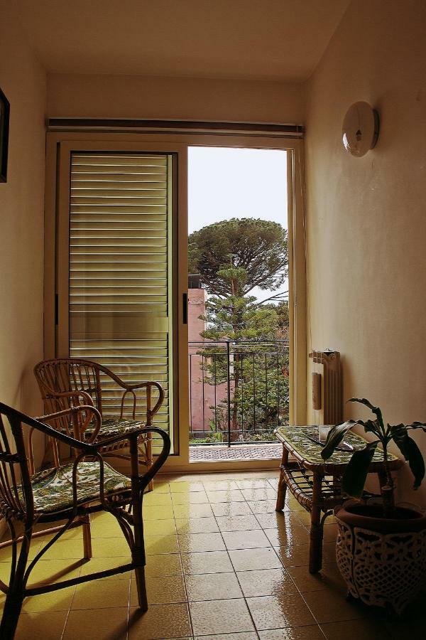 Don Pippo Apartment 陶尔米纳 外观 照片